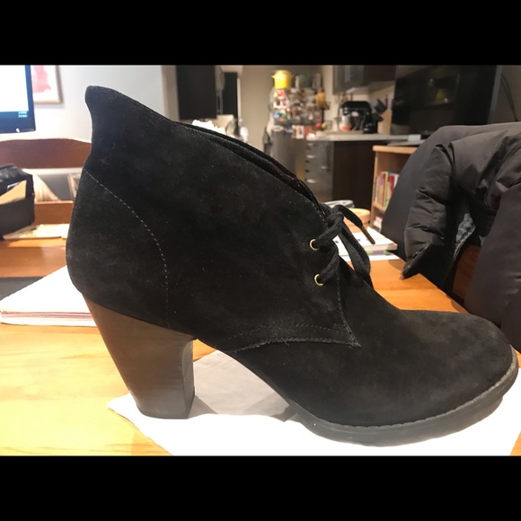 Great comfy black bootie! - Picture 4 of 6